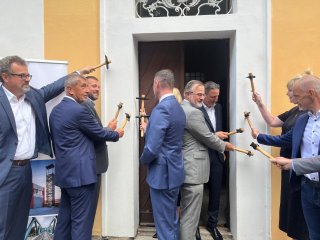 Základní kámen nového denního stacionáře v DPN Opařany položen