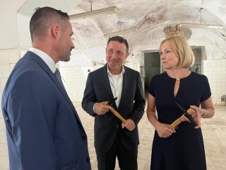 Základní kámen nového denního stacionáře v DPN Opařany položen